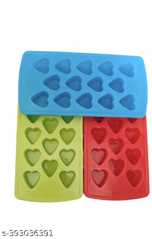 14 Grid (Pack of 3) Heart Shape Plastic Ice Cube Tray, Chocolate Mould Refrigerator Ice Cube for Cocktail,, Fruit, Soft Drink (Multi Color)